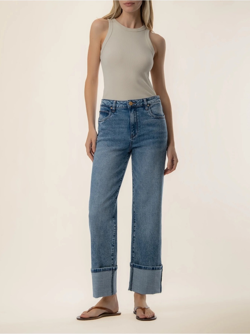 Kut from the Kloth Sienna Straight Leg Jeans